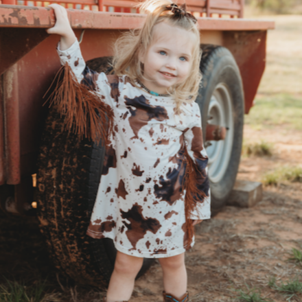 Toddler Girl Animal Cows Letter Print Ruffled Ribbed Long-sleeve Splice Dress